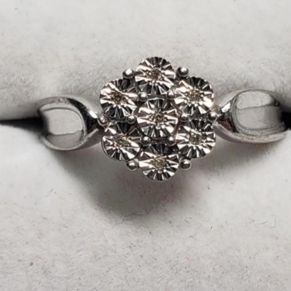 Silver Diamond Ring FINAL PRICE - Picture 1 of 3